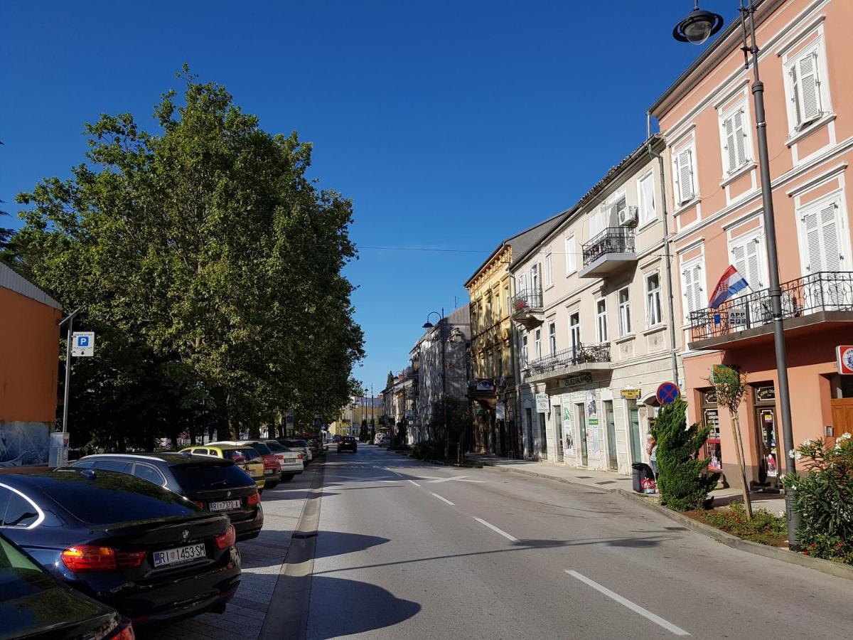 Apartmandamir Crikvenica Eksteriør billede