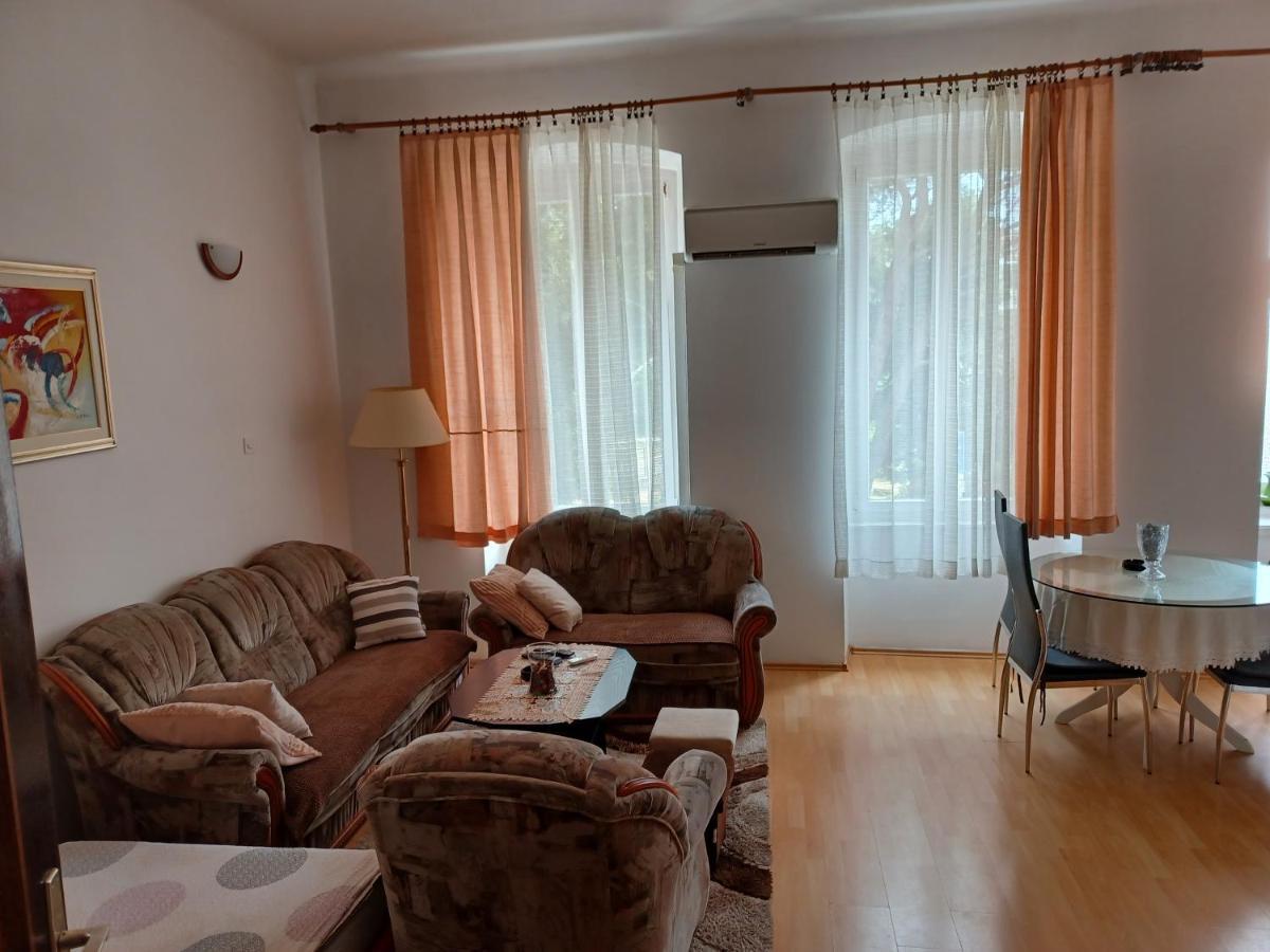 Apartmandamir Crikvenica Eksteriør billede